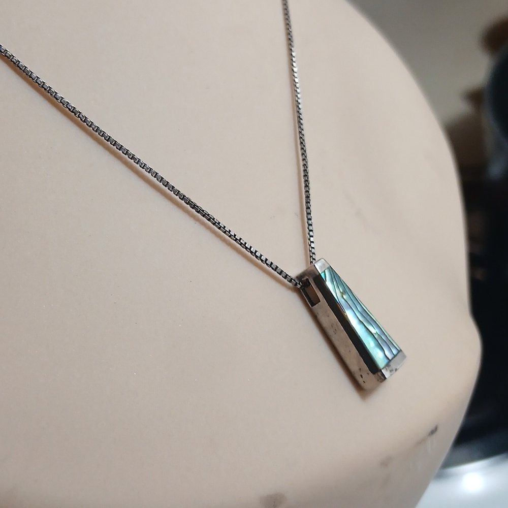 Vintage Inlaid Abolone In Sterling Silver Pendant Necklace